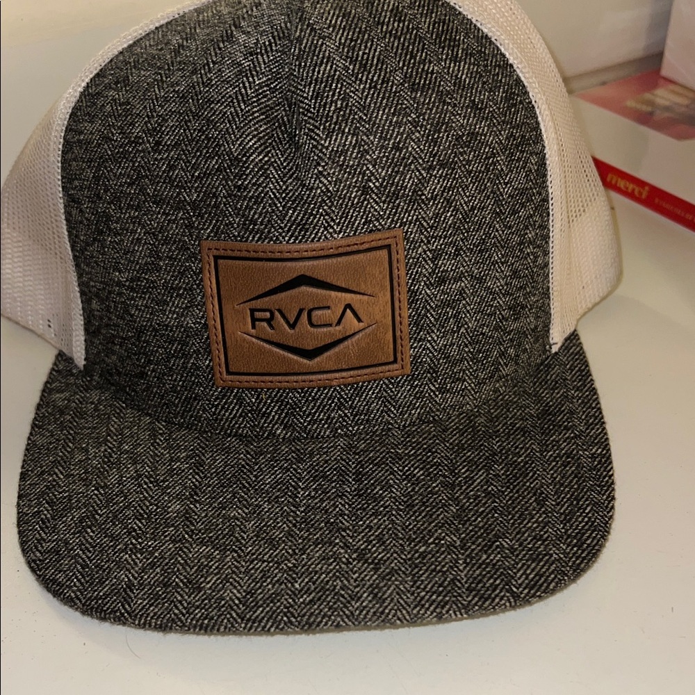 RVCA Black and Cream Men's Hat